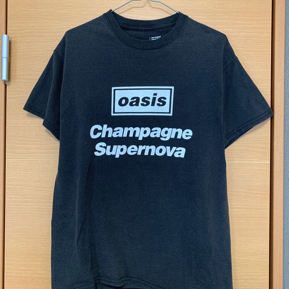 アダムエロペ OASIS 「Don't Look Back in Anger」 Tシャツ 黒 M