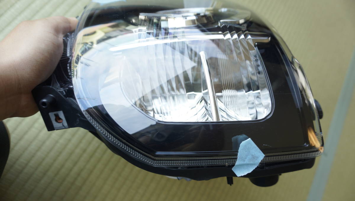 LA550S/LA560S ミラトコット 左LEDヘッドライト ID394 LA560S