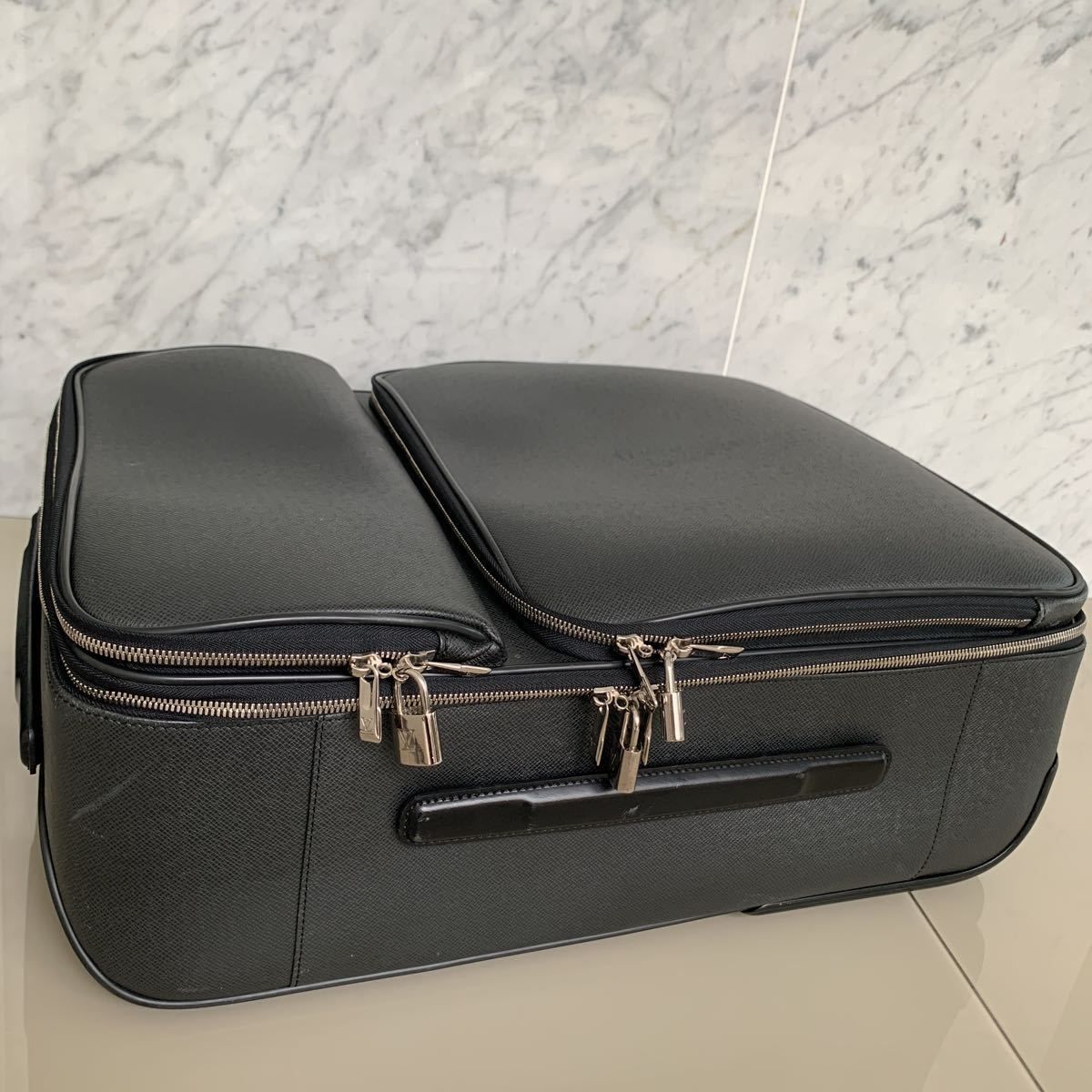 ルイヴィトン] LOUIS VUITTON タイガ ペガスビジネス 55 