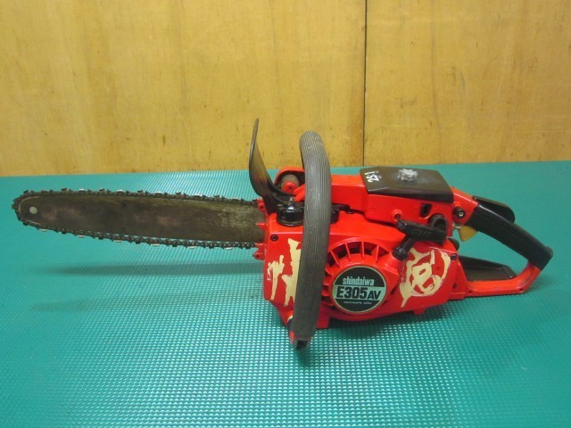 【新作登場，人気セール】 shindaiwa 新ダイワ エンジンチェーンソー E305AV 難あり(チェーンソー)｜売買されたオークション情報、yahooの商品情報をアーカイブ公開 - オークファン 木工用