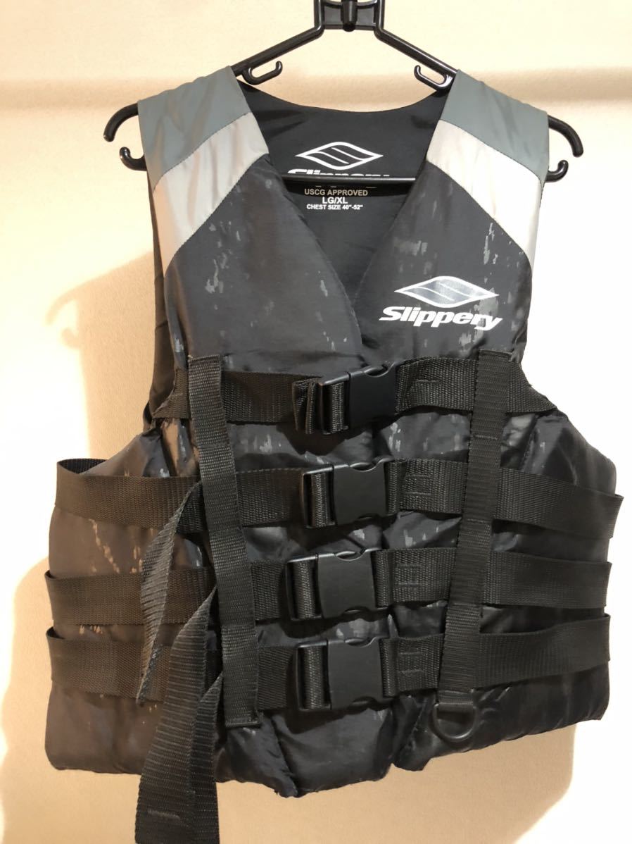  slippery ライフジャケット メンズXLサイズ(救命器具)｜売買されたオークション情報、yahooの商品情報をアーカイブ公開 - オークファン 救命器具