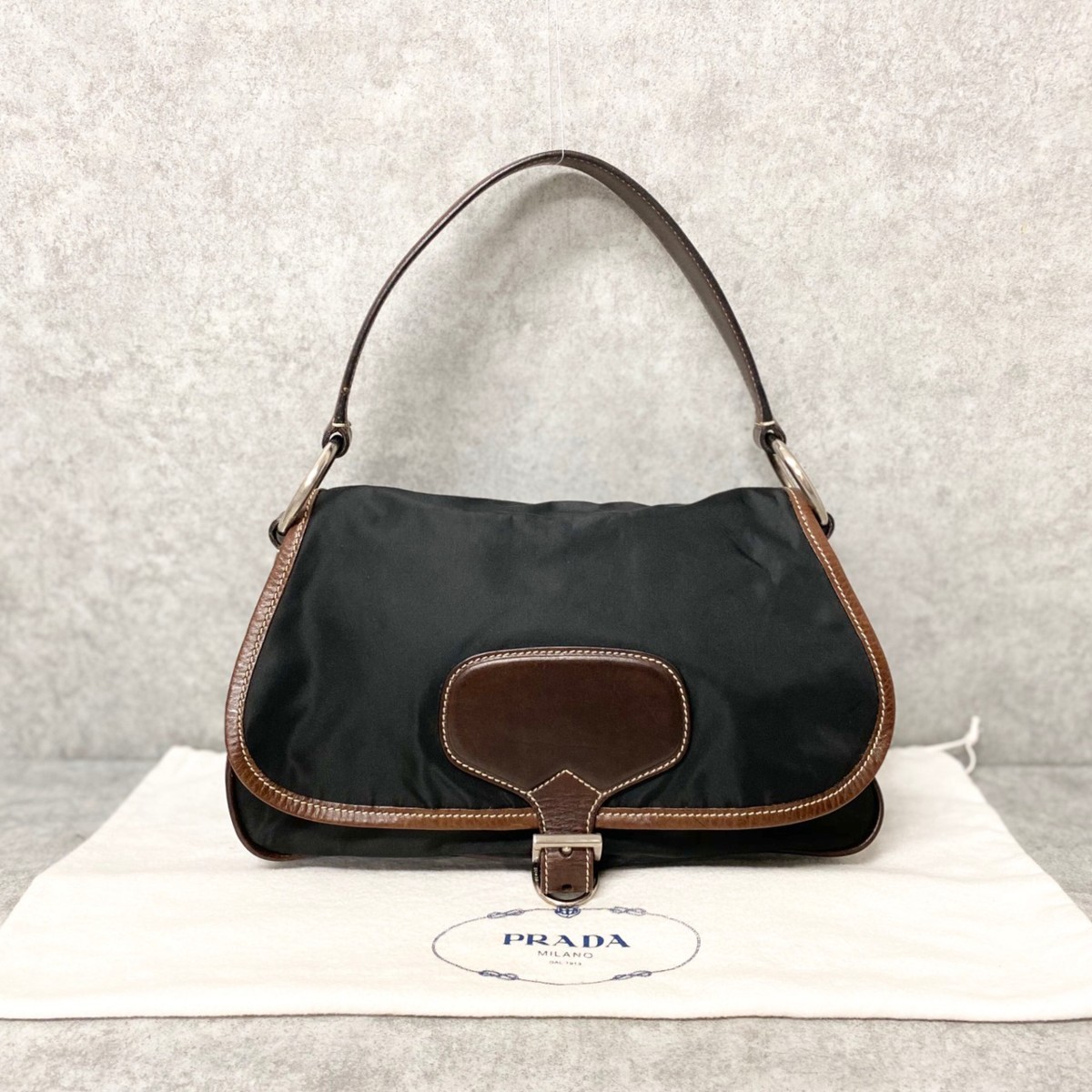 プラダ PRADA 1円スタート PRADAプラダ 黒 - ギャランティカード付属 