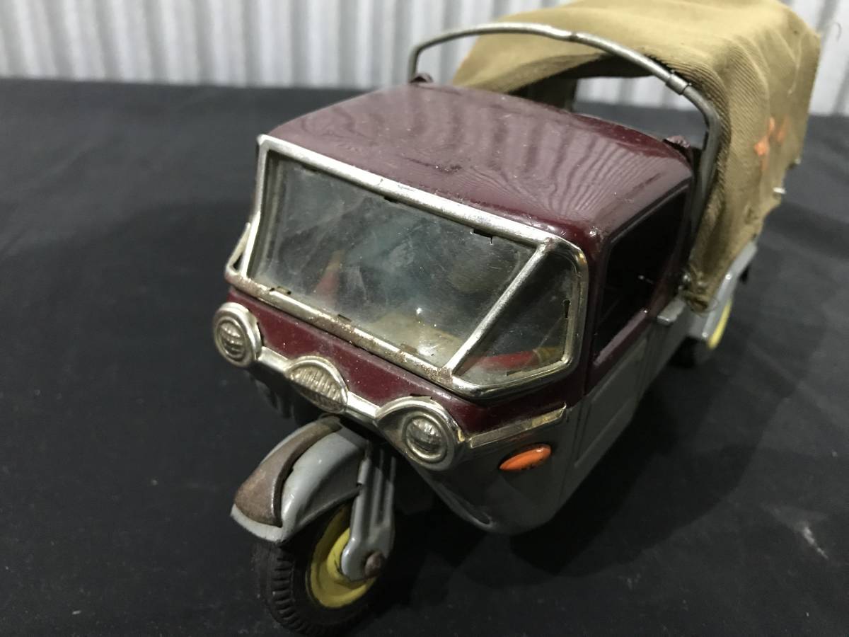  ★ホロ付き　マツダ三輪トラック　フィギュア　あかばこのじょうぶなビーシーのおもちゃ　60_5