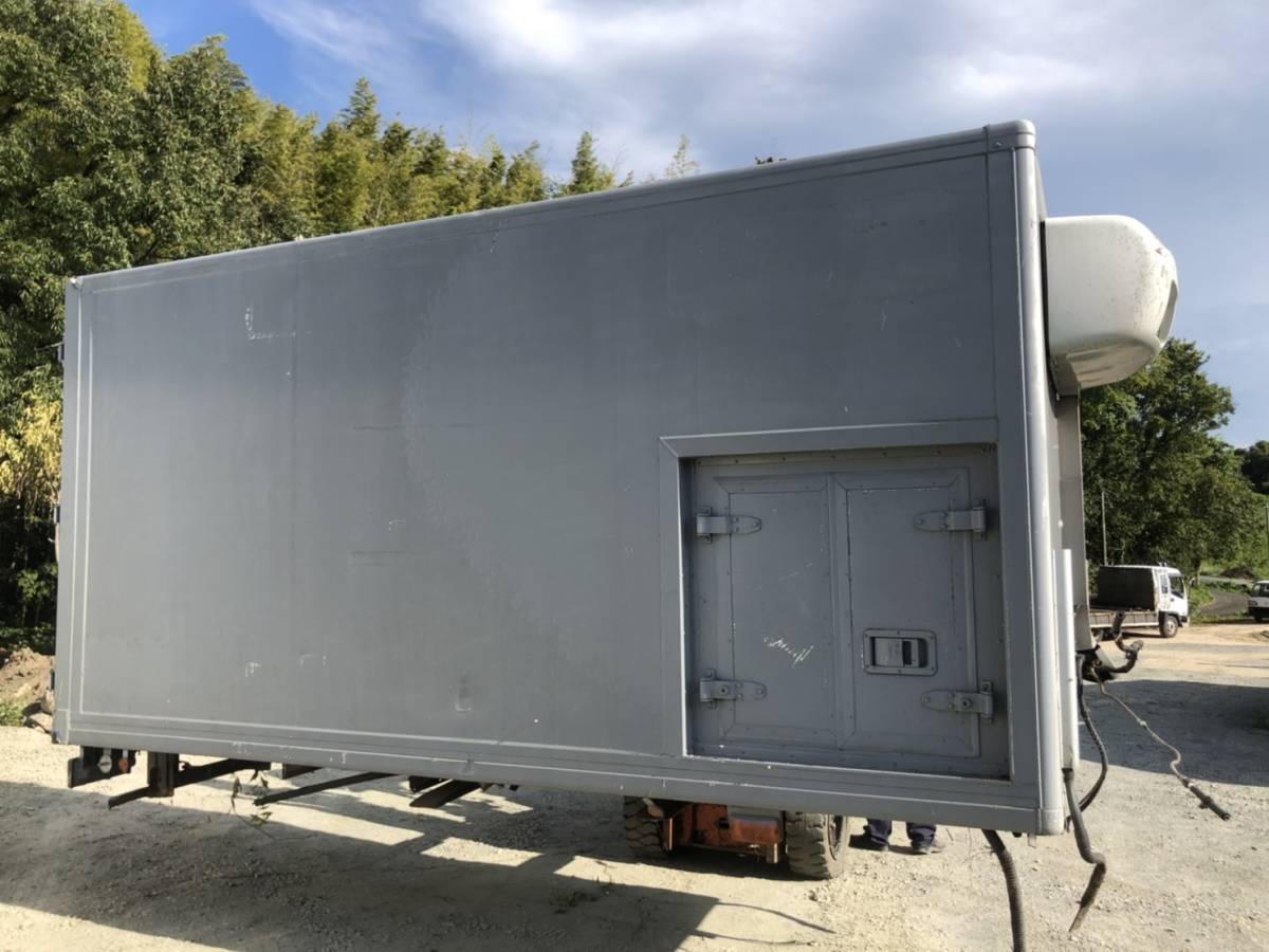 コンテナ 箱 コンテナ箱 引取限定・格安岡山市北区発 物置・倉庫 