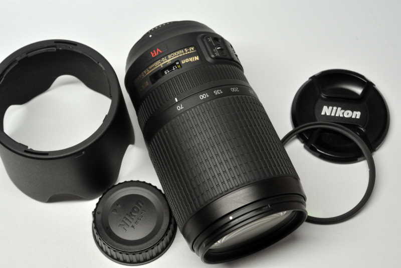 VR 70-300mm Nikon AF-S f⁄4.5-5.6G com : ED Nikkor Zoom IF