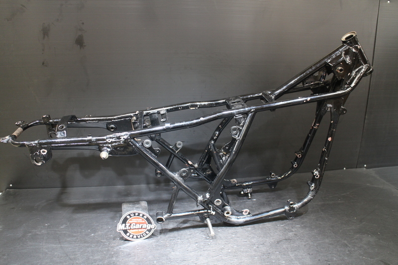 1974年 KH250 B1 (KH400エンジン) 通関書付きメインフレーム レストア