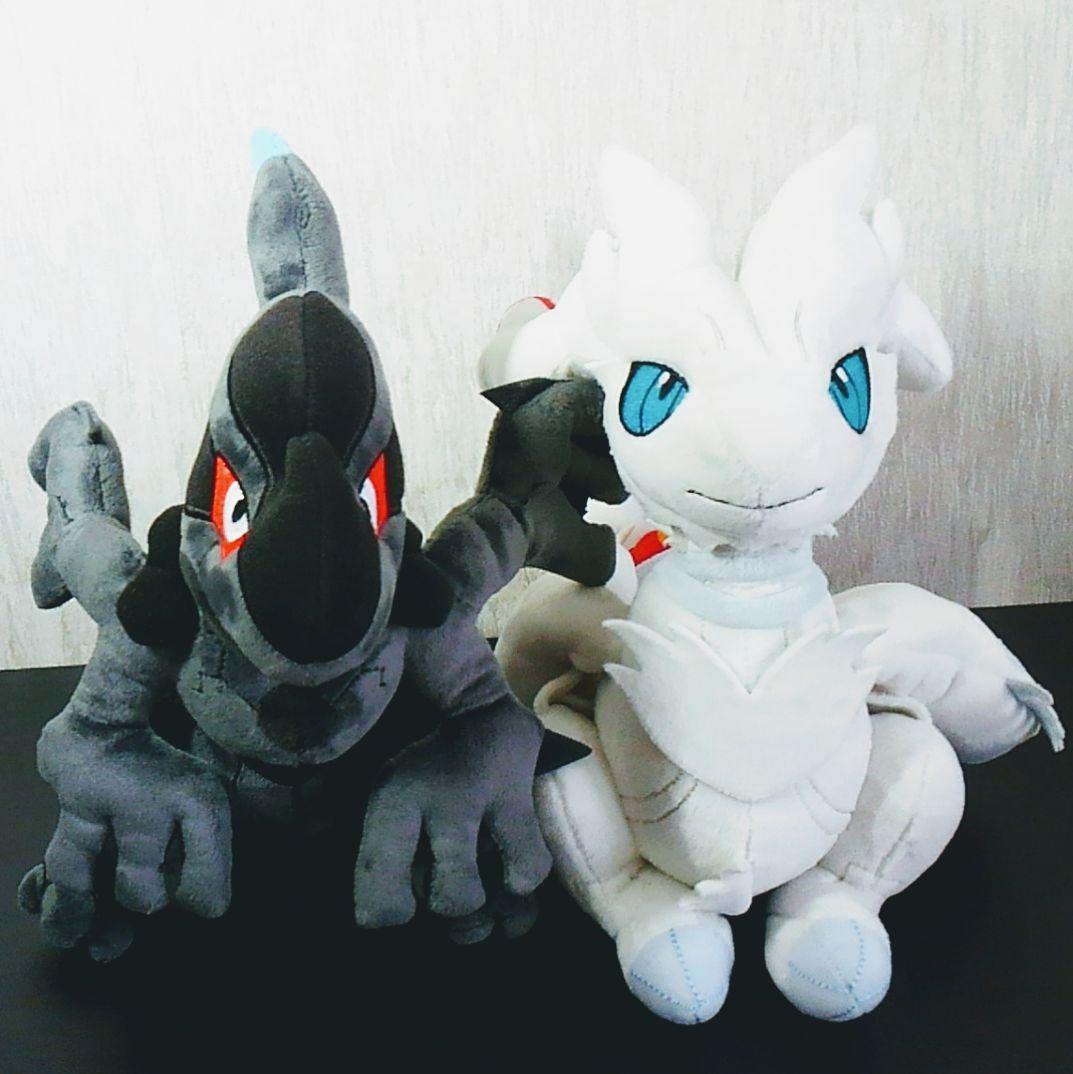 レシラム&ゼクロム ポケモンセンター ぬいぐるみ ボスごっこ