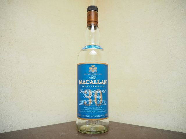 The MACALLAN 30 Years Old 空瓶 空き瓶】The Macallan (マッカラン) 30年シェリーオーク・サントリー