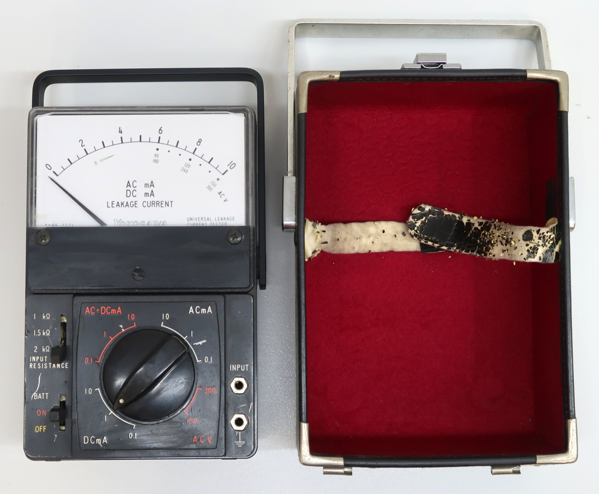 WC30940 YOKOGAWA/横河 3226 UNIVERSAL LEAKAGE CURRENT TESTER/ユニバーサル漏洩電流計