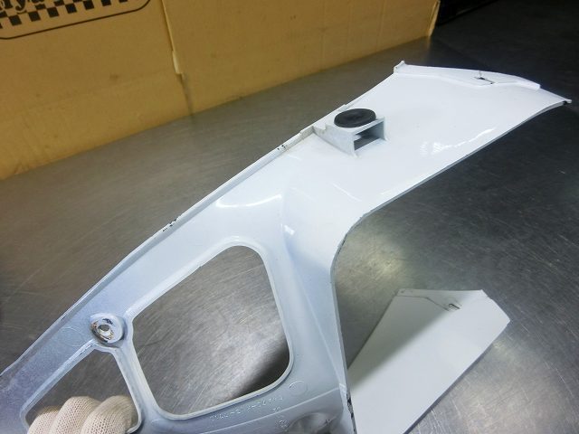 NSR250R MC18前期(88) アンダーカウル 左右、センター 割れ、欠落