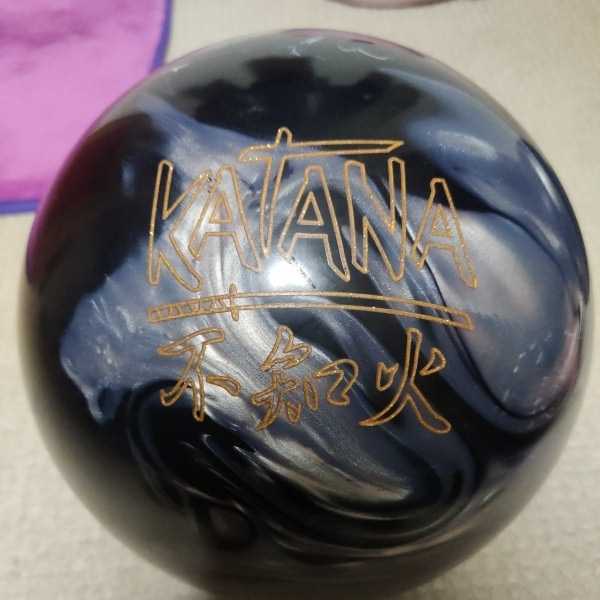 ニュートロンフィジックス STORM 15ポンド ボウリングボール IT加工 0