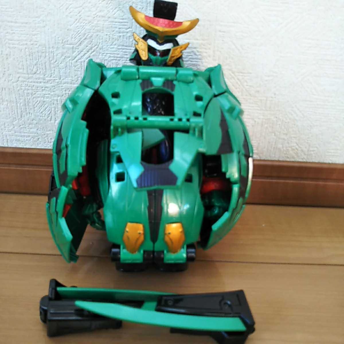 仮面ライダー鎧武 変身ベルト 変形ロボット　 変身ベルト 仮面ライダー鎧武 仮面ライダー 大量 ロックシード Driver