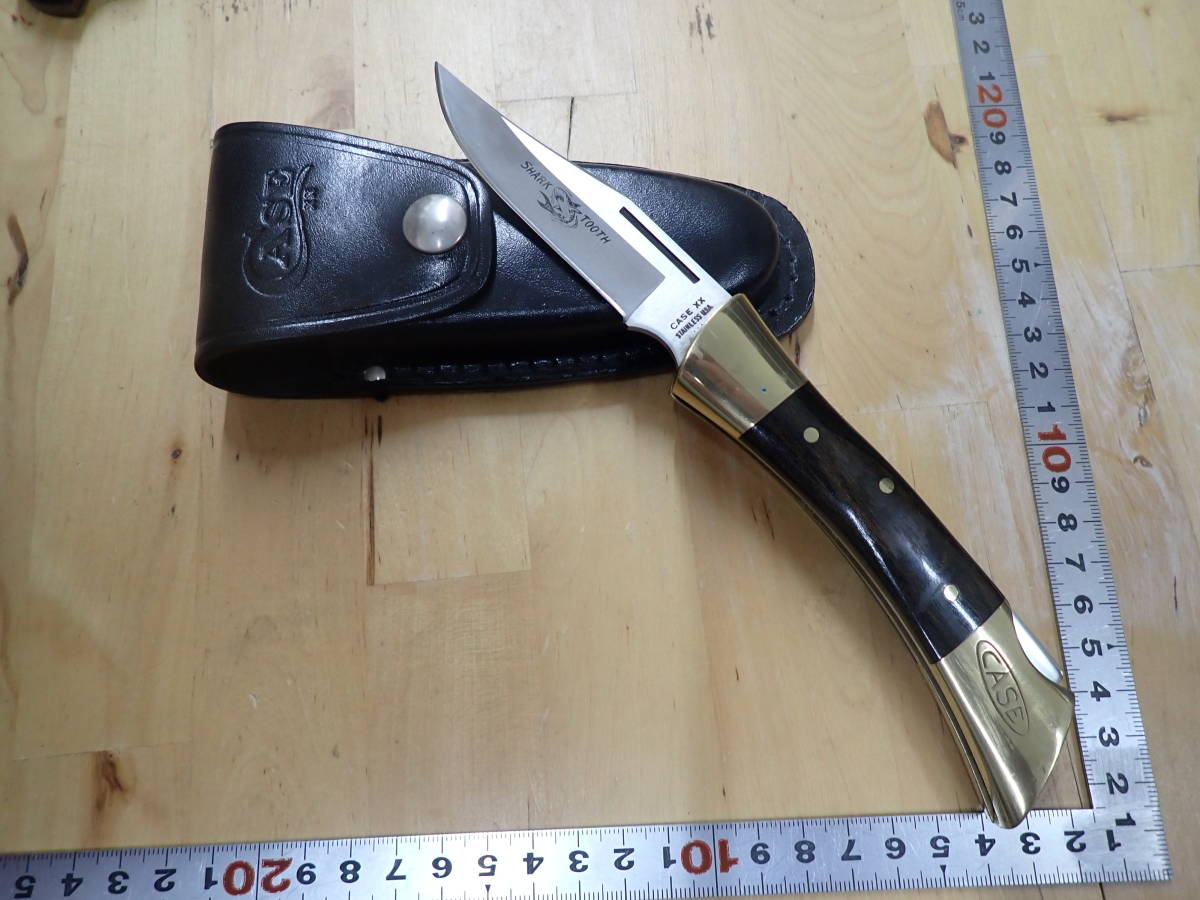 Case Shark Tooth Lockback XX Folding Hunter Vtg Vintage P197 Wood 