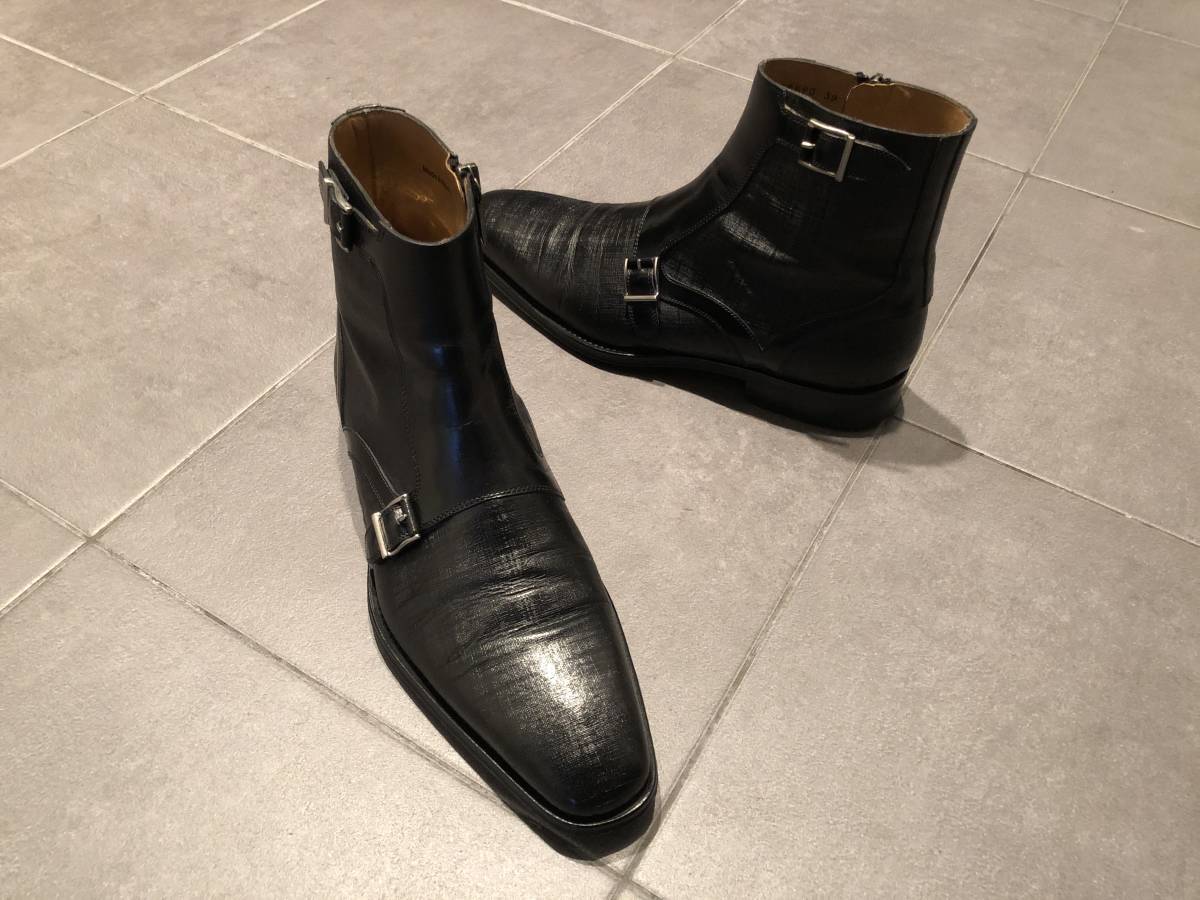 美品】マグナーニ MAGNANNI ベルテッド・サイドジップブーツ 型押し