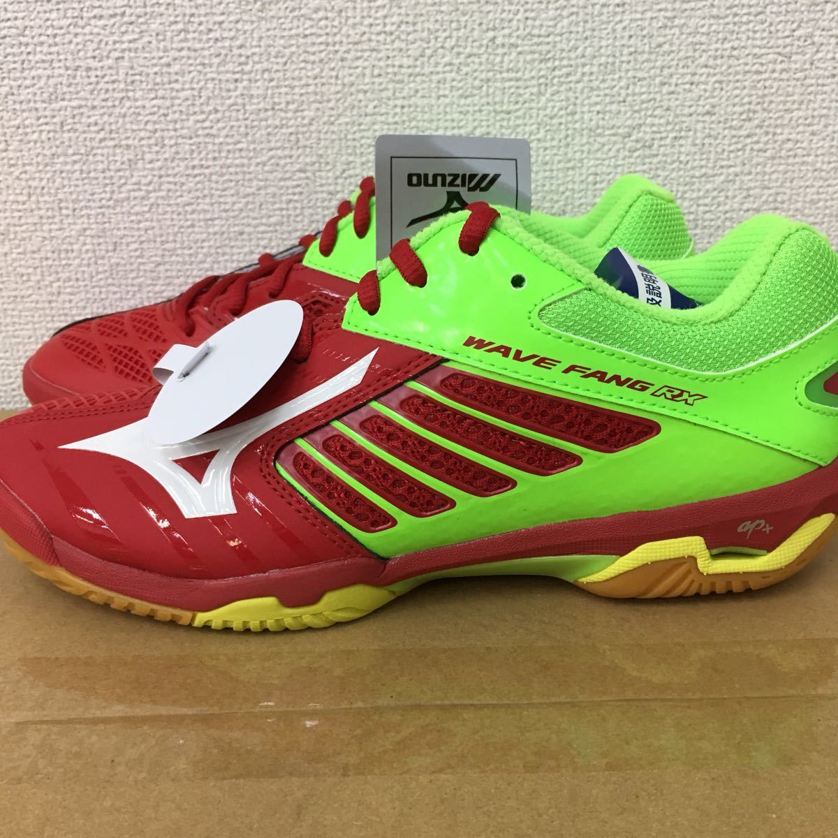  1041 ミズノバドミントンシューズ 71GA1705 28㎝(28.0cm以上)｜売買されたオークション情報、yahooの商品情報をアーカイブ公開 - オークファン 28.0cm以上