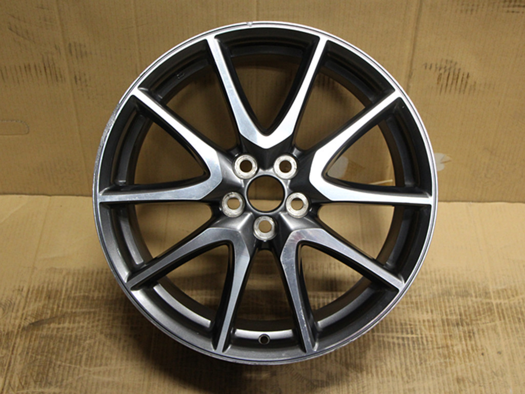 プリウス ZVW30 G's 純正 30系 ホイール 程度良好！！ 程度良好！即納
