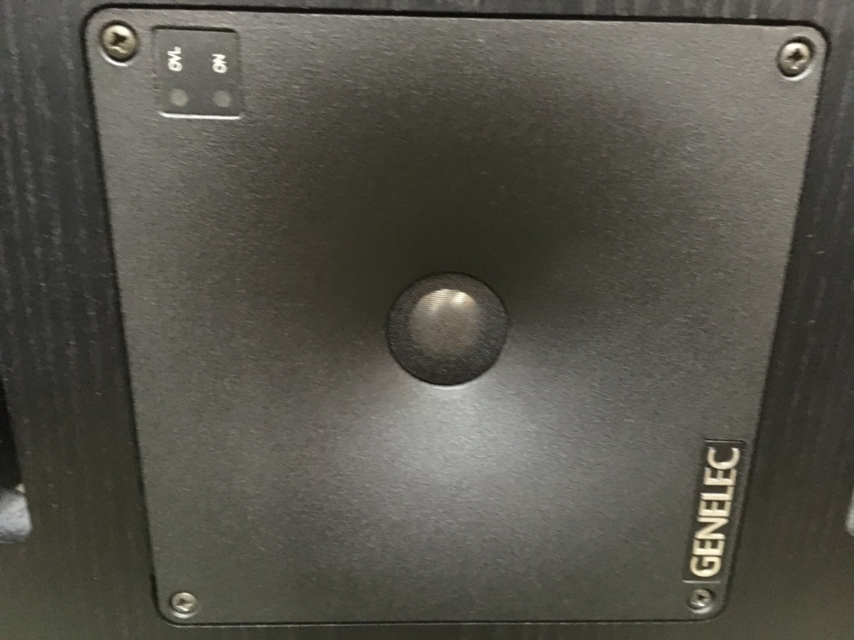 ♪GENELEC 1032A ジェネレック スタジオモニタースピーカー 中古 単体 ♪GENELEC 1032A ジェネレック スタジオモニタースピーカー 中古 単体