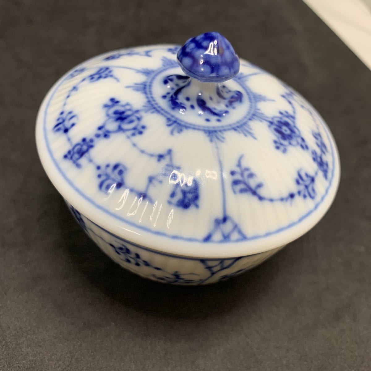 ROYAL COPENHAGEN ロイヤルコペンハーゲン ブルーフルーテッド