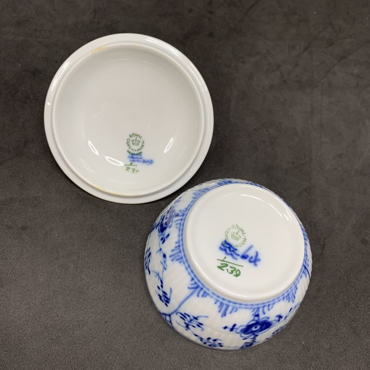ROYAL COPENHAGEN ロイヤルコペンハーゲン ブルーフルーテッド