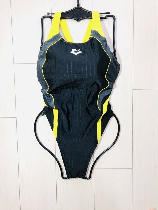 【100%新品，得価】 20アリーナ女子競泳水着O程度 大きいサイズ 薄地縦地模様 ハイレグオープンバック 光沢黒&times;ビビットイエロー(ワンピース)｜売買されたオークション情報、yahooの商品情報をアーカイブ公 女性用