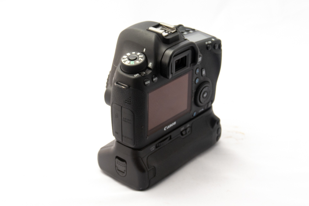 Canon EOS 6D 本体 バッテリーグリップ付き CANON＃キャノン＃EOS＃6D＃バッテリーグリップ付き！ 【公式通販】