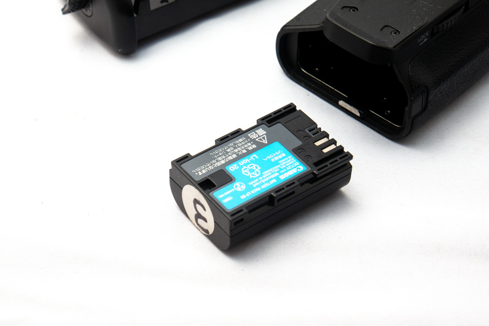 CANON＃キャノン＃EOS＃6D＃バッテリーグリップ付き！ 【公式通販】