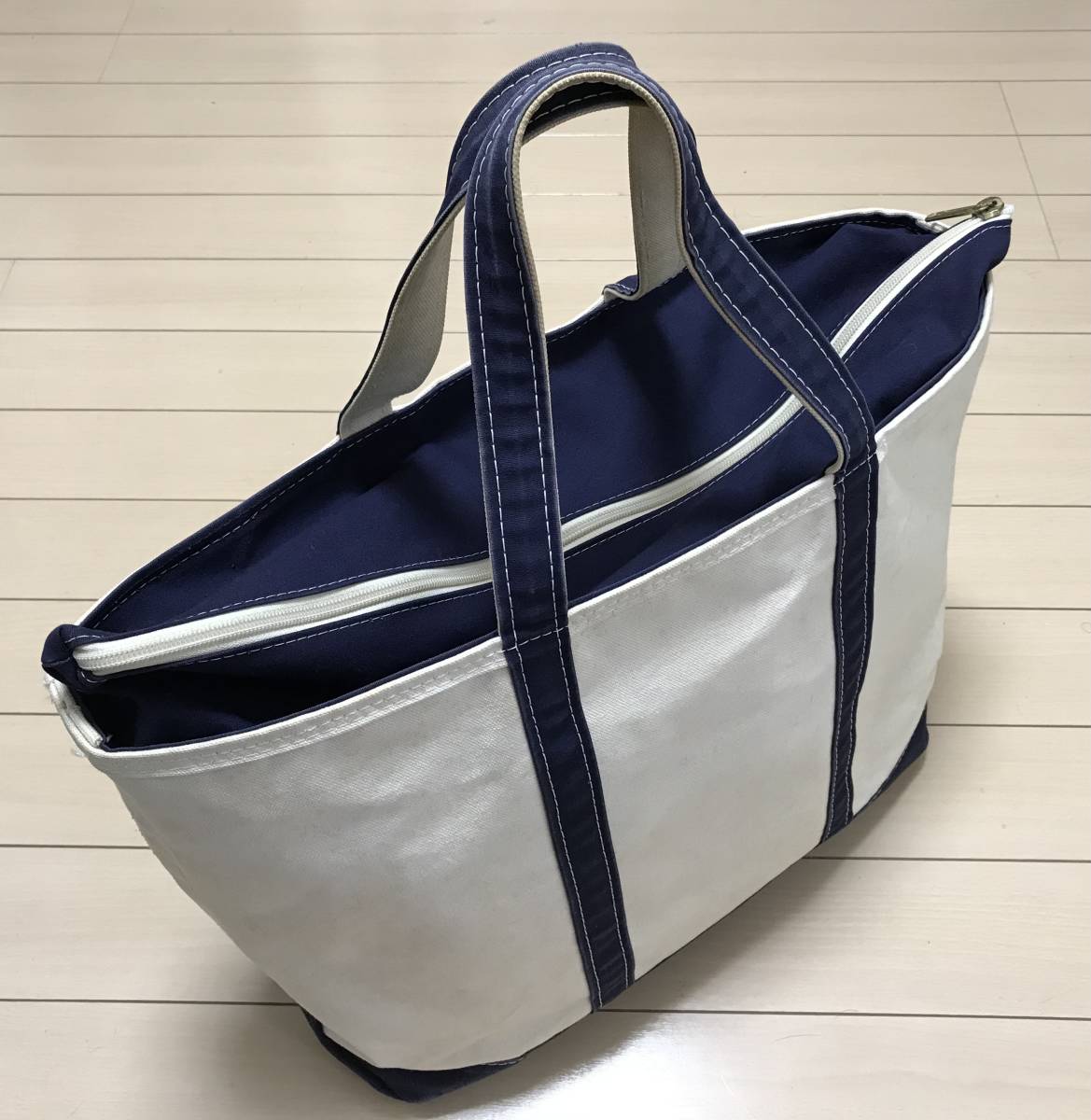【最安値，爆買い】 MADE IN USA L.L.Bean エルエルビーン 大型 トートバッグ 90&rsquo;s TOTE ファスナー フタ付きレア ビンテージ ヴィンテージ ネイビー(その他)｜売買されたオークション情報、yahooの商品情報をアーカ その他