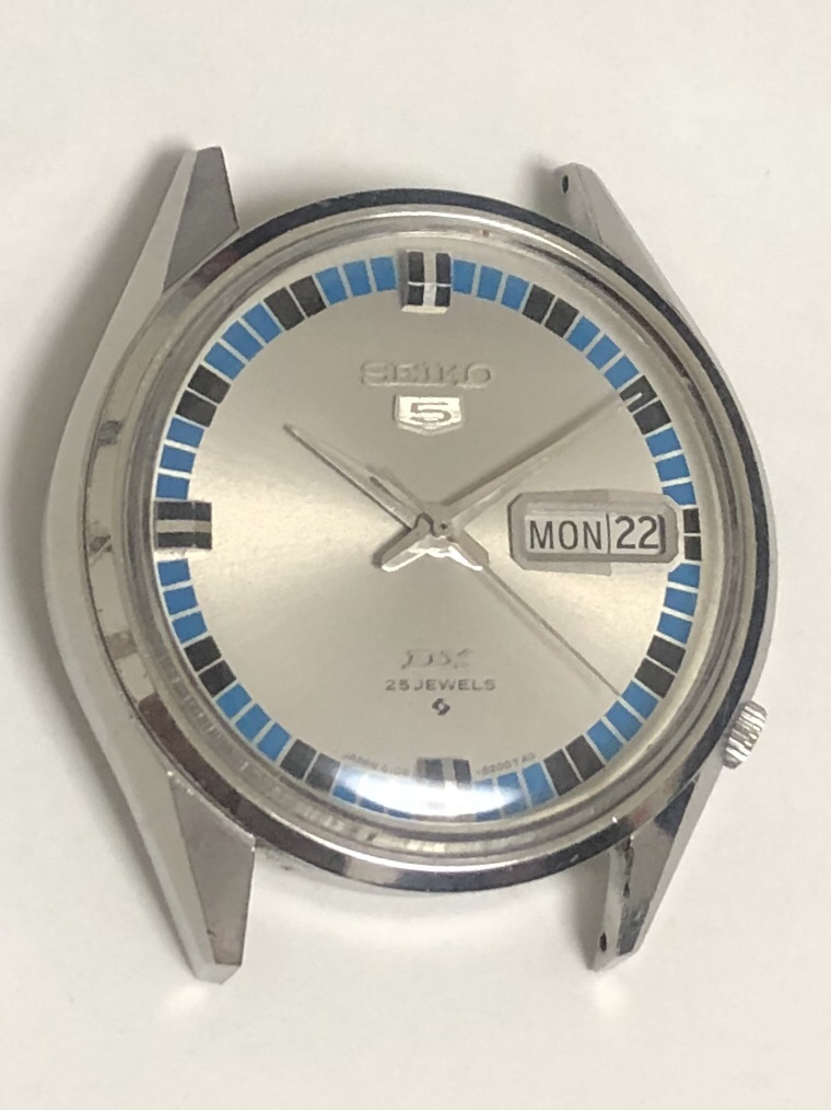 SEIKO 5 DX (セイコー5デラックス) 25石 自動巻き デイデイト付き 稼働