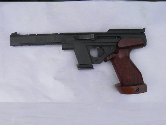 【安い，低価】 コクサイ ゴールドメダリスト THE FINEST TARGET PISTOL モデルガン ブラック 動作未確認 ジャンク(エアガン)｜売買されたオークション情報、yahooの商品情報をアーカイブ公開 - オークファン エアガン