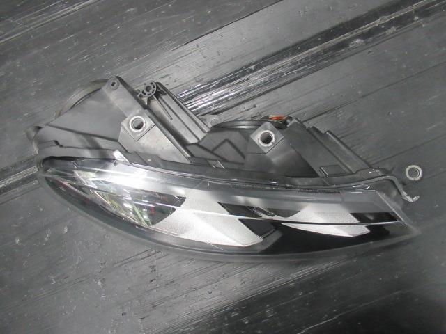 フォルクスワーゲン 1KC ゴルフ6 純正 右 HID ヘッドライト 1KCAX 右