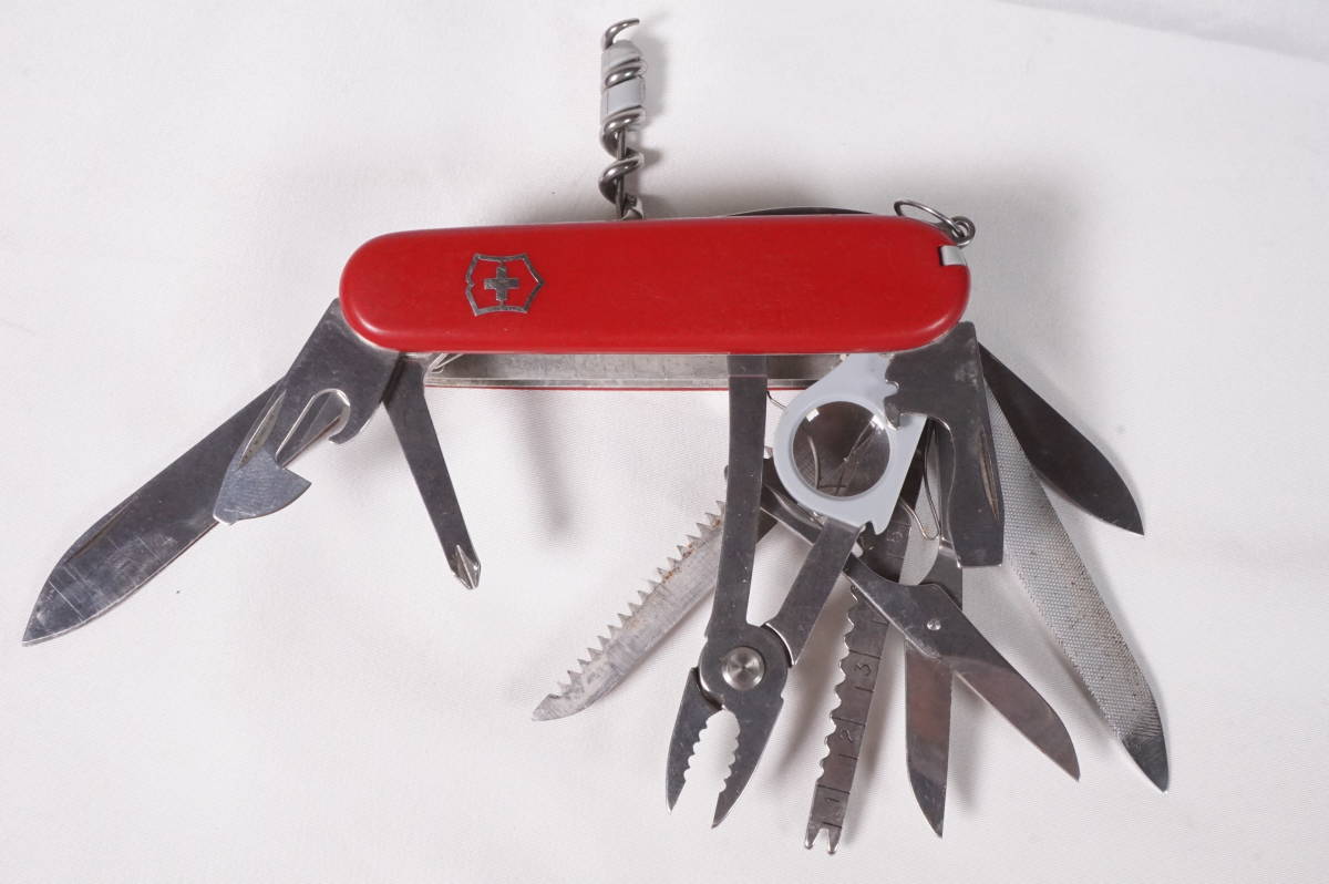 VICTORINOX ビクトリノックス マルチツール YK8219ビクトリノックス マルチ スイスチャンプ | スイスツールスピリットX (ビクトリノックス) センチネルクリップ VICTORINOX(ビクトリノックス) あんしんの ｜ シルバーテック レッド：ホーム 限定版ヴィクトリノックス