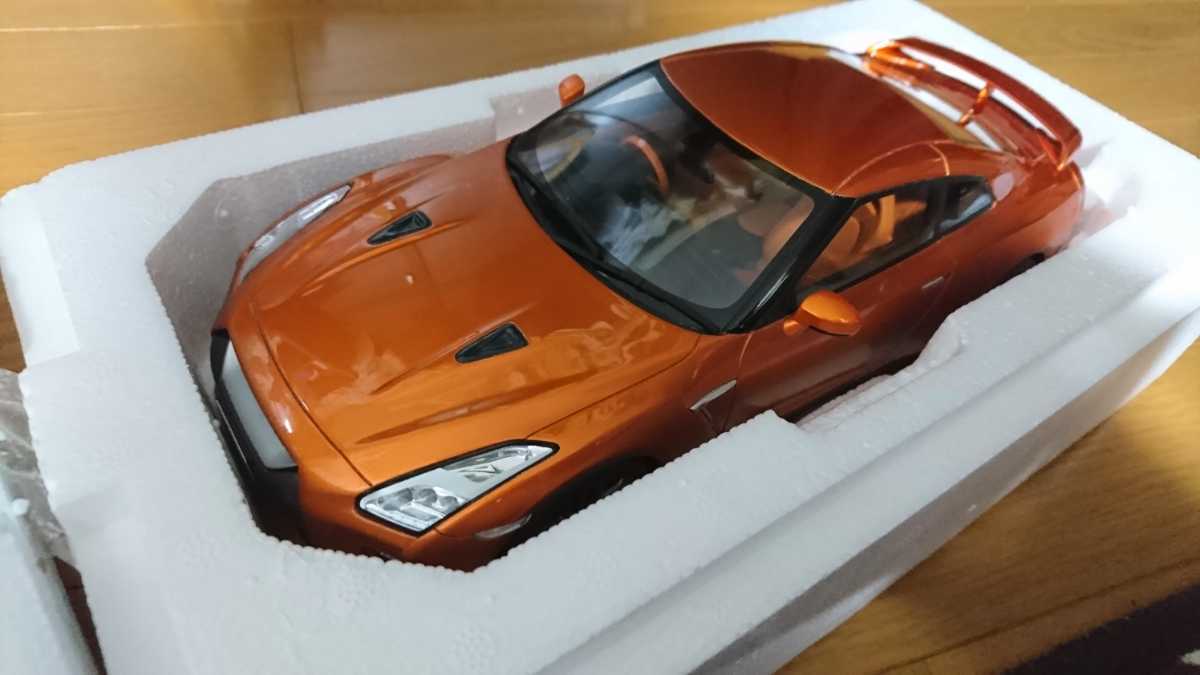 samurai 1/18 Nissan GTR 35 Orange 京商 KYOSHO 京商 samurai 1/18 日産