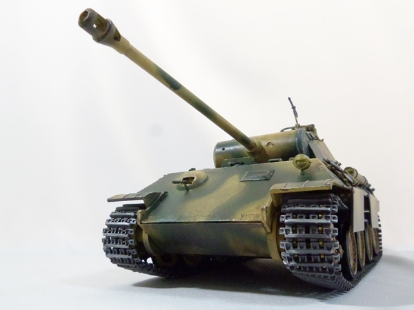 1/35 ドイツ軍　Sd.Kfz.171 パンター　A型後期型　タミヤ　完成品_1