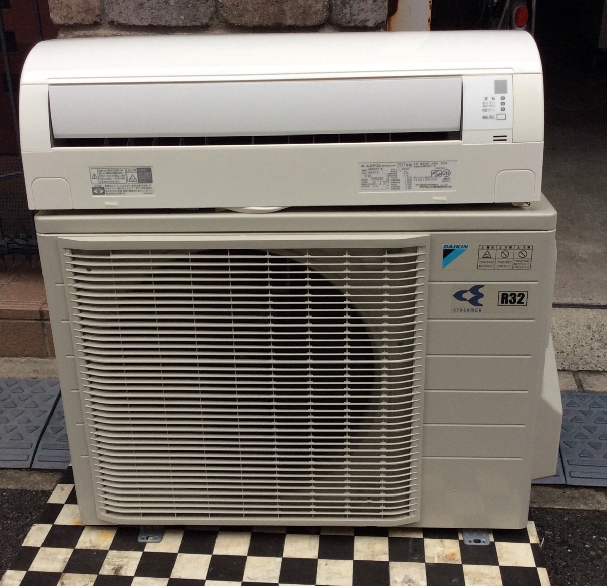 美品】2024年製ダイキンエアコン23畳用 200V