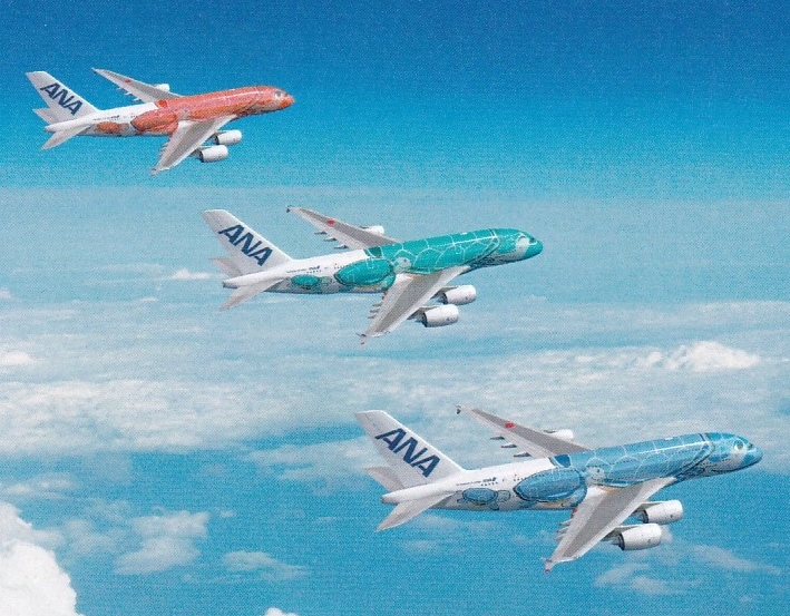 | A380 ANA 全日空商事 FlyTeam ニュース 初の重整備迎えた空飛ぶウミガメ 特集・ANA HONU」の販売日が決定 速報ハワイ路線のエアバスA380型機「FLYING A380就航2周年 FLYING HONU 月刊エアライン 卓上 HONU(フライングホヌ&frasl;カイ