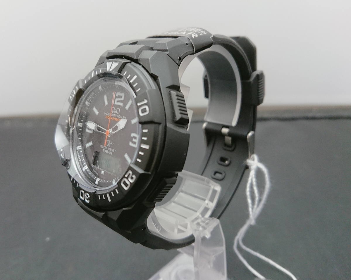 CITIZEN Q&Q MD06-305 SOLARMATE ソーラー電波時計 10気圧防水 腕時計 