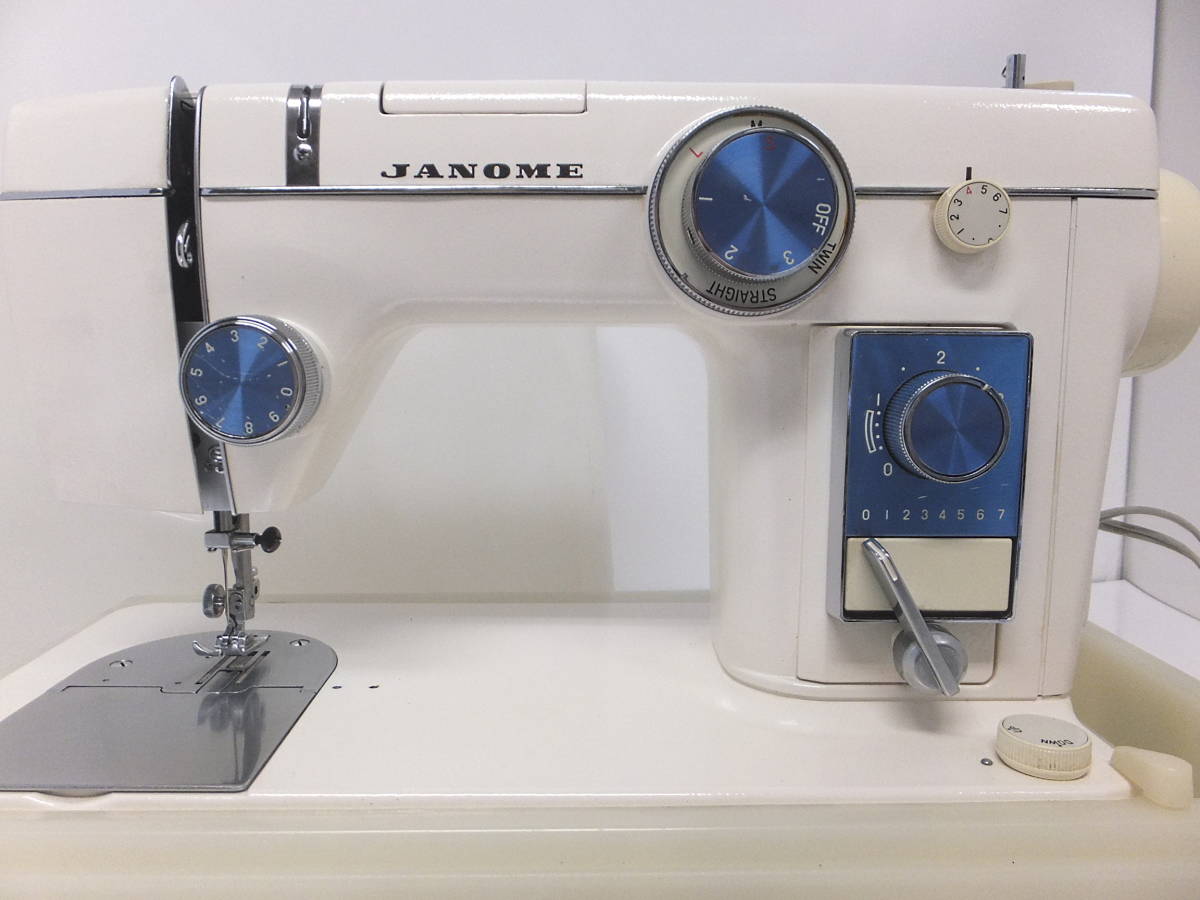 よろづ屋】ジャノメミシン JANOME MODEL 804 トピアレーヌ フット 