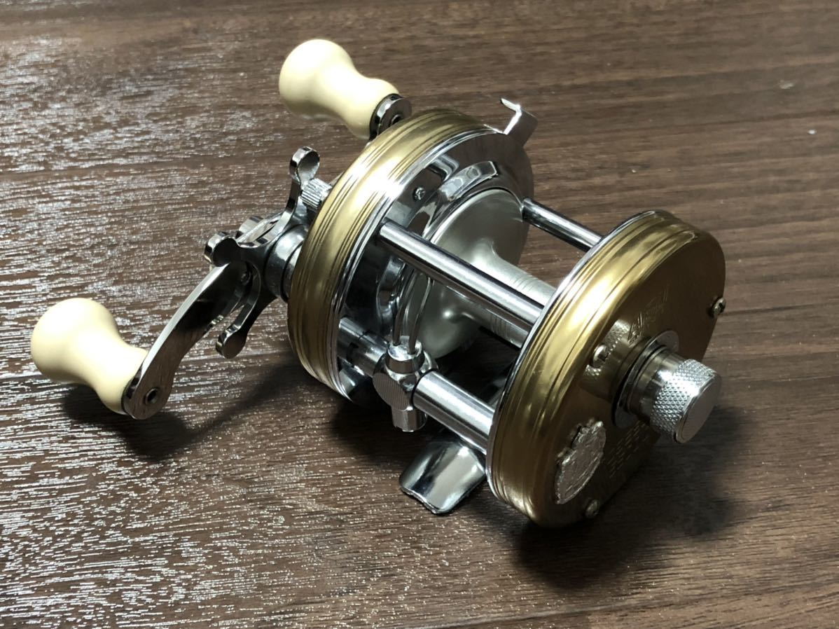 【正規品，格安】 アブガルシア アンバサダー 5500C(アブガルシア)｜売買されたオークション情報、yahooの商品情報をアーカイブ公開 - オークファン アブガルシア