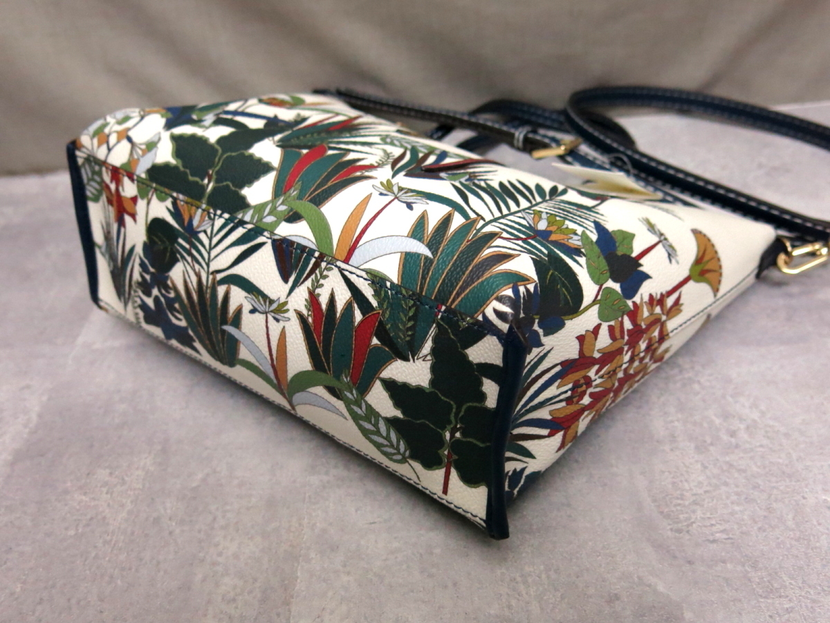 ○未使用○TORY BURCH トリーバーチ○ボタニカル柄○PVC レザー○2way 