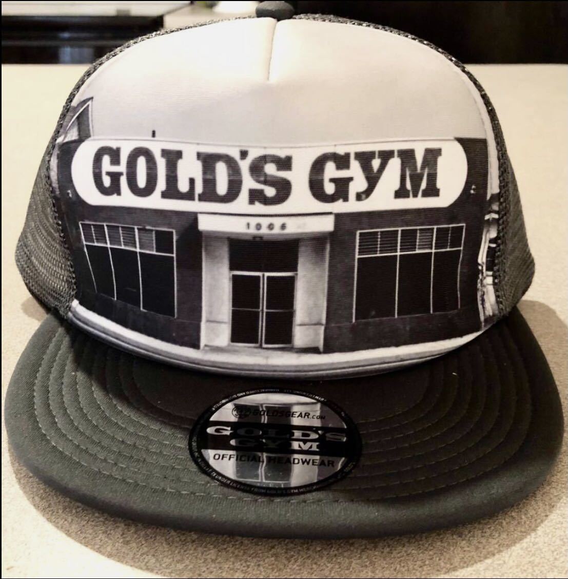大人気，低価 ゴールドジム Gold&rsquo;s Gym メッシュキャップ ベニスビーチ グラフィックプリント 筋トレ ボディビル ジム 帽子(その他)｜売買されたオークション情報、yahooの商品情報をアーカイブ公開 - オ その他