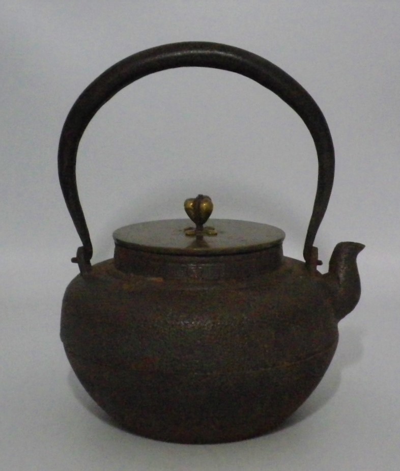 煎茶道具 時代物 花押 時代鉄瓶 龍文堂 安之助 銅製蓋 刷毛目地紋 龍文堂