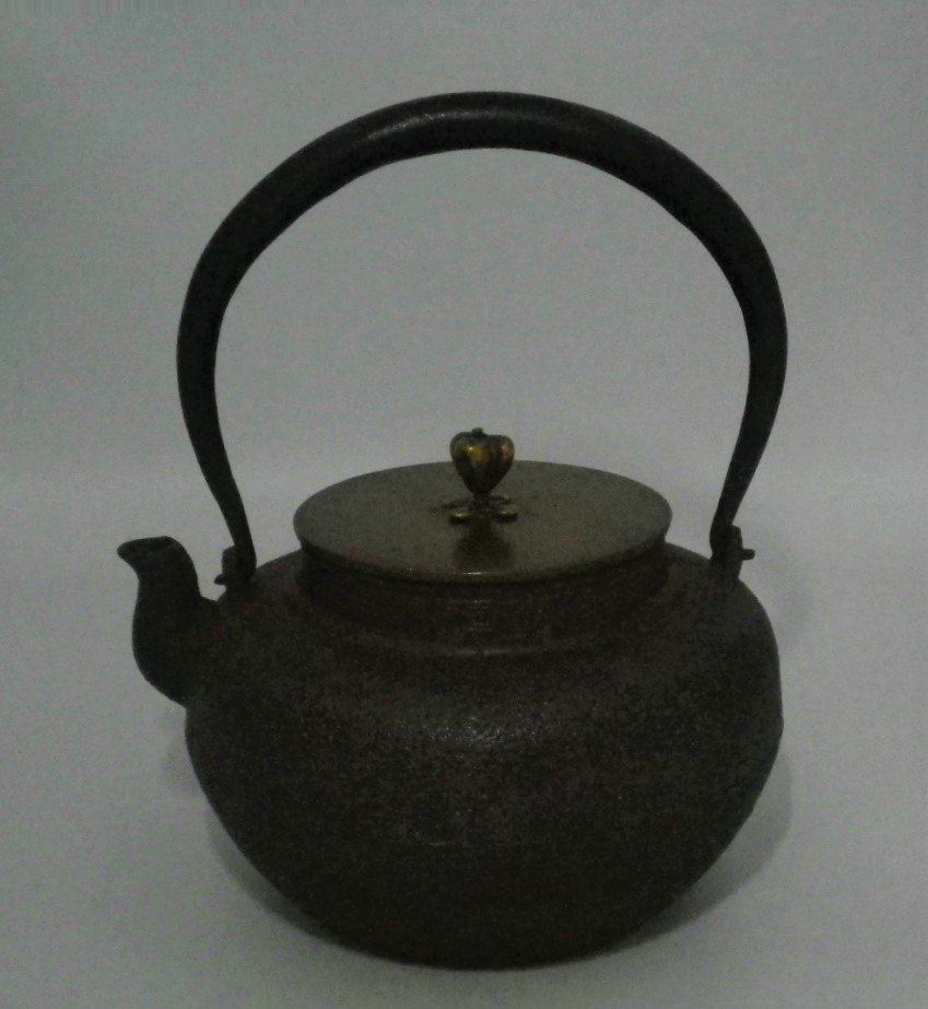 煎茶道具 時代物 花押 時代鉄瓶 龍文堂 安之助 銅製蓋 刷毛目地紋 龍文堂