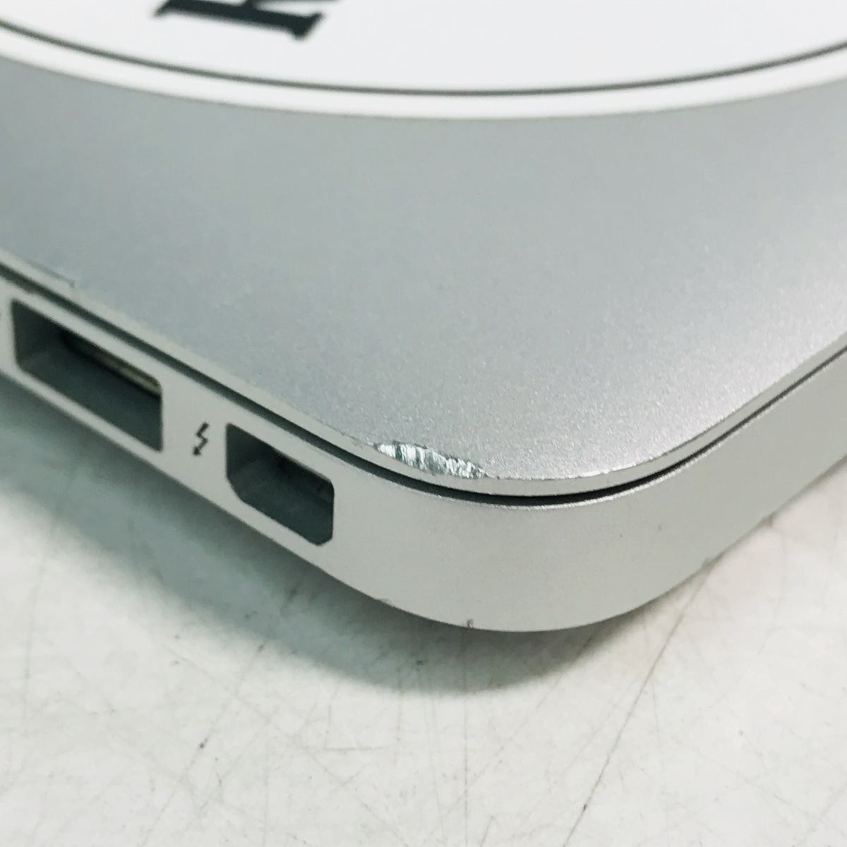 ジャンク MacBook Air 13インチ (Early 2014) Core i5 1.4GHz/4GB/SSD