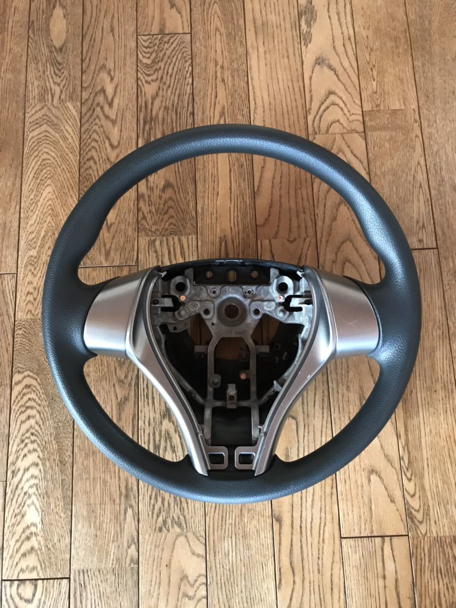 お買い得，本物保証 日産 nv350キャラバン後期 純正ステアリング(ステアリング、ハンドル本体)｜売買されたオークション情報、yahooの商品情報をアーカイブ公開 - オークファン 日産用