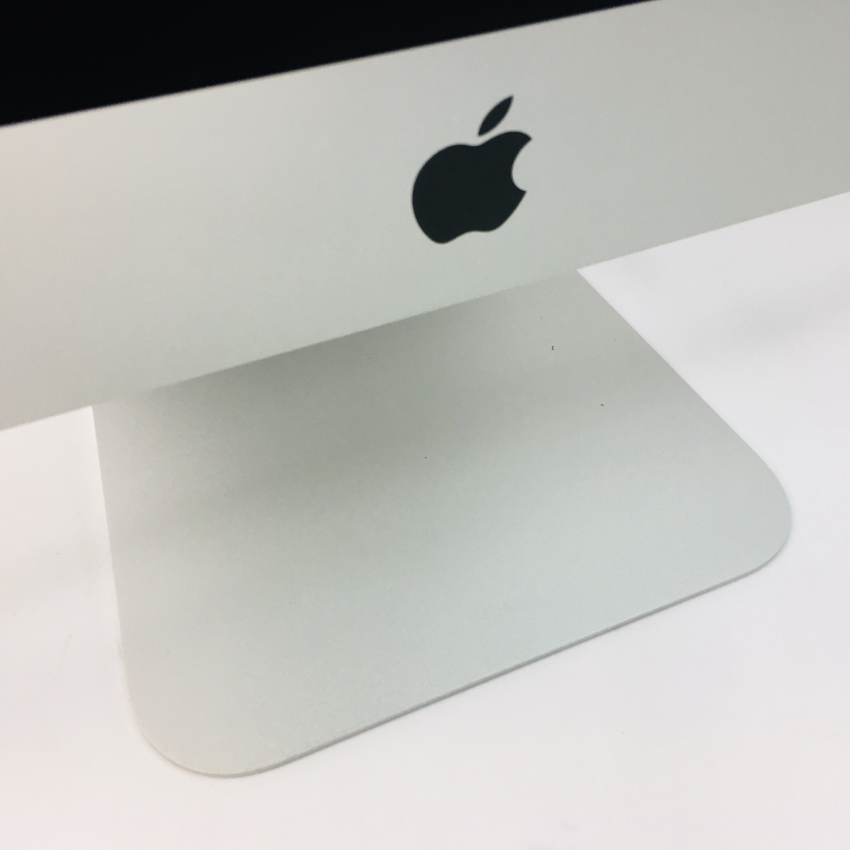 iMac 動作確認済み Apple 2013) 動作確認済 - 純正キーボード付 (21.5 