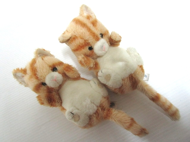 ファースト社（First）「いたずら天使」こねこ ぬいぐるみ 2匹 鳴く 必見！【昭和レトロ ファースト社 ネコのぬいぐるみ 2点 ねこ いたずら