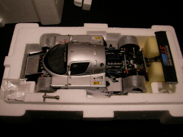 EXOTO エグゾト 1/18 ザウバー・メルセデス C9 1989 62号車 Sauber