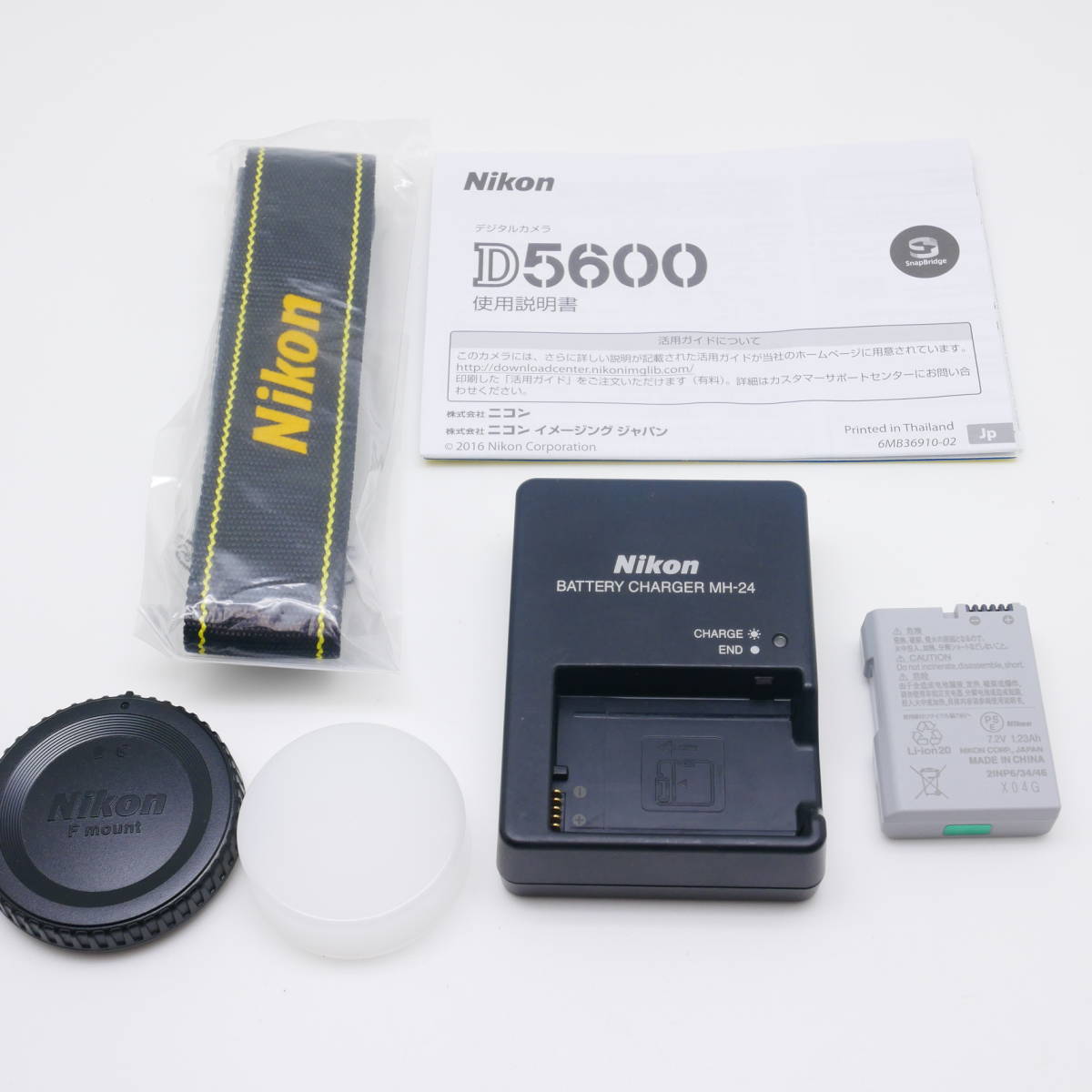 美品】Nikon D5600 ダブルズームキット 【公式通販】