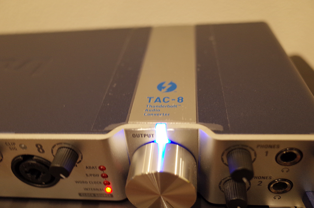 美品 ZOOM TAC-8 Thunderbolt オーディオインターフェイス ZOOM TAC-8