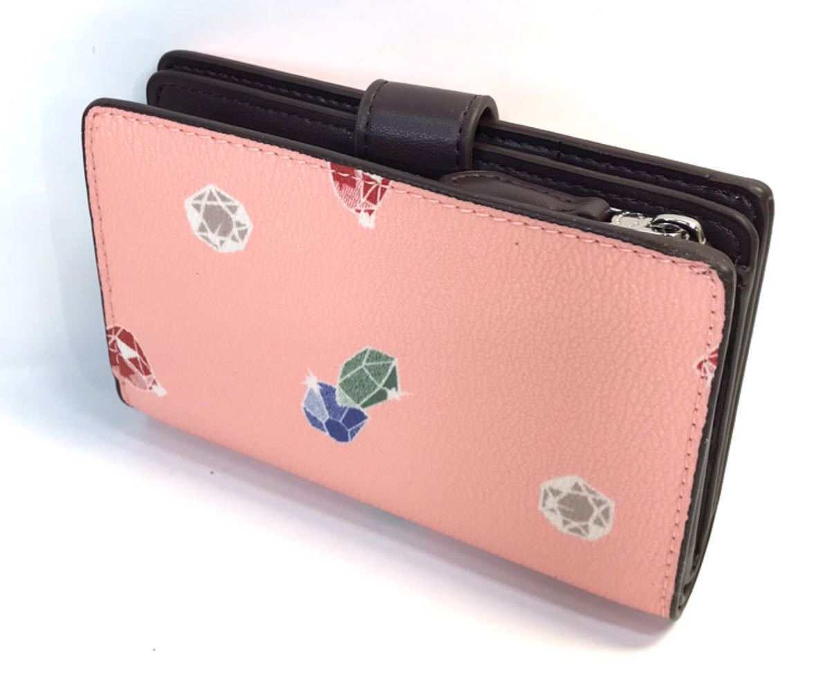 コーチ Coachディズニーのコラボ白雪姫と7人の小人 ジェムズ 二つ折り財布 女性用財布 売買されたオークション情報 Yahooの商品情報をアーカイブ公開 オークファン Aucfan Com